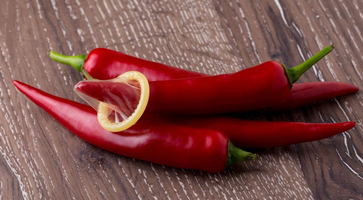 Chili pepper increases testosterone levels in the male body and improves potency